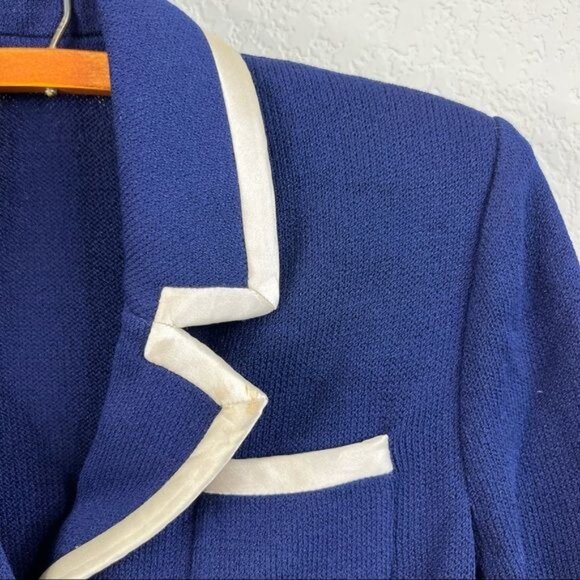 St John RESORT Piped Sailor Cruise Santana Knit Blazer - Picture 3 of 6